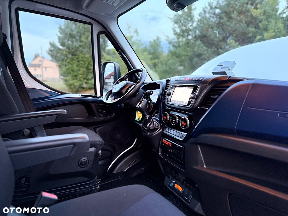 Iveco Daily - 22