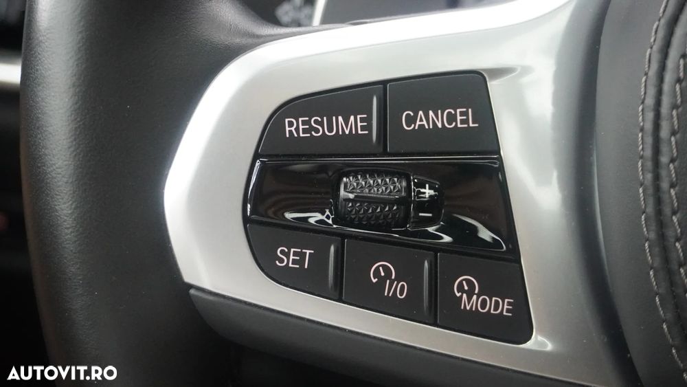 BMW X5 xDrive50e - 24