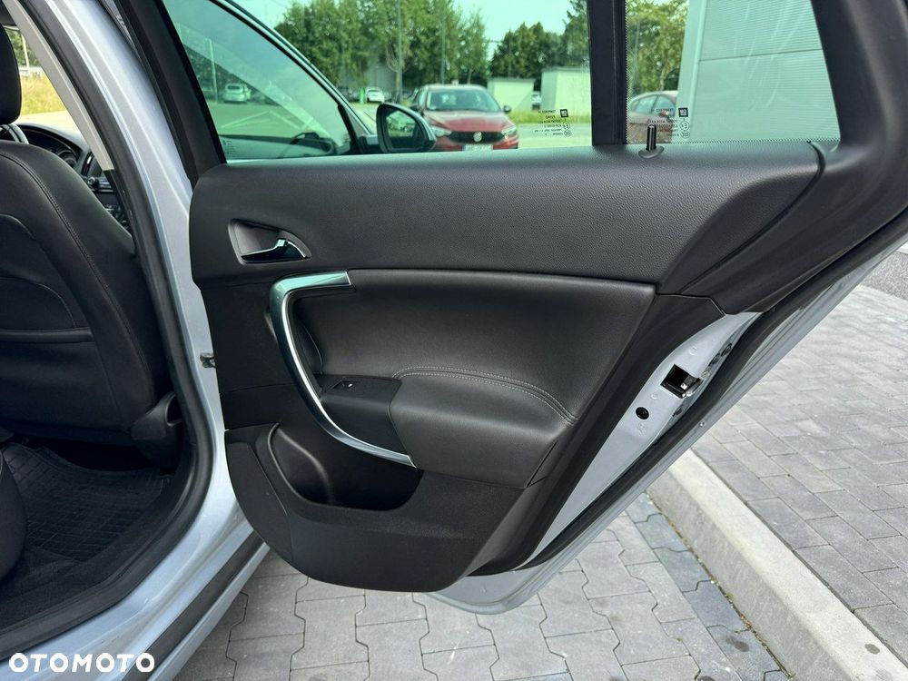 Opel Insignia 2.0 CDTI Cosmo ecoFLEX S&S - 29