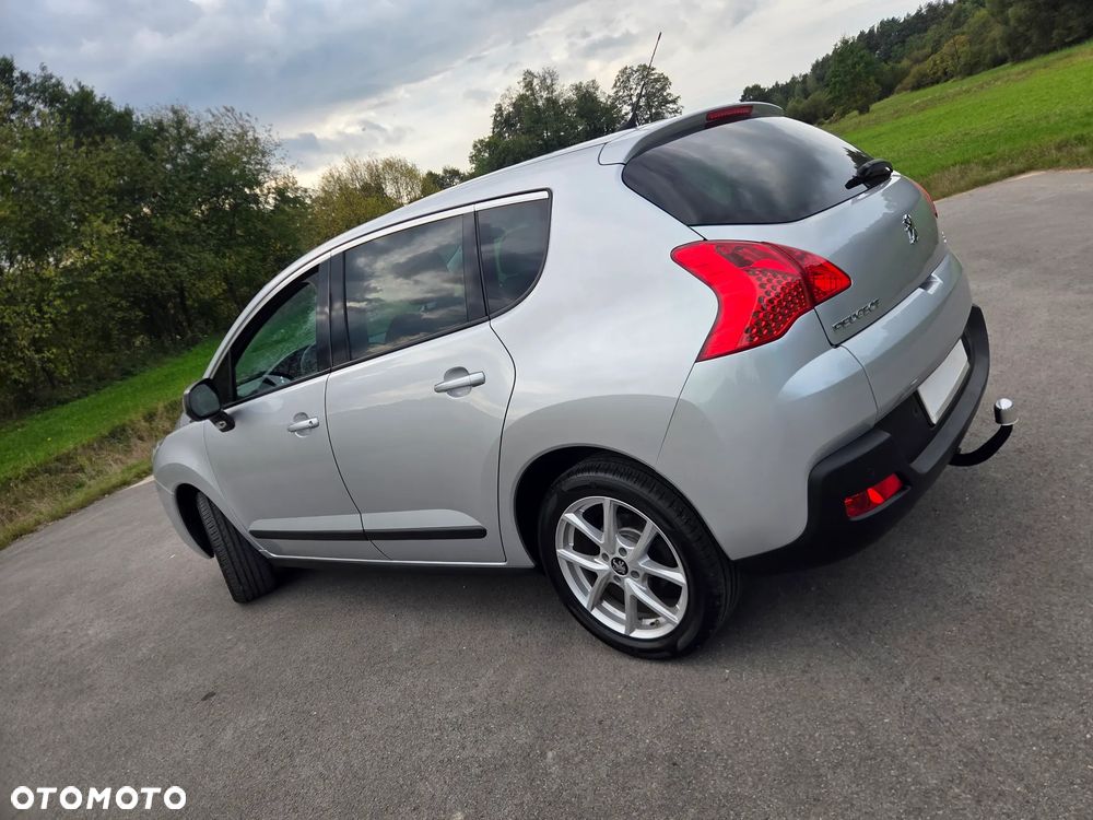 Peugeot 3008 1.6 HDi Premium - 9