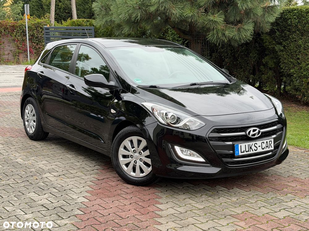Hyundai i30 1.4 Family+ - 39
