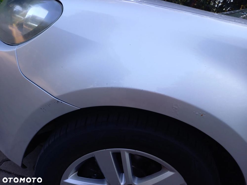 Volkswagen Golf 1.6 TDI DPF Trendline - 29