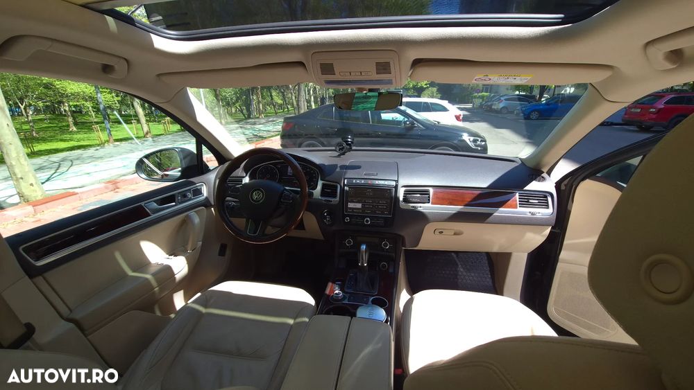 Volkswagen Touareg 3.0 V6 TDI BMT Terrain Tech - 9