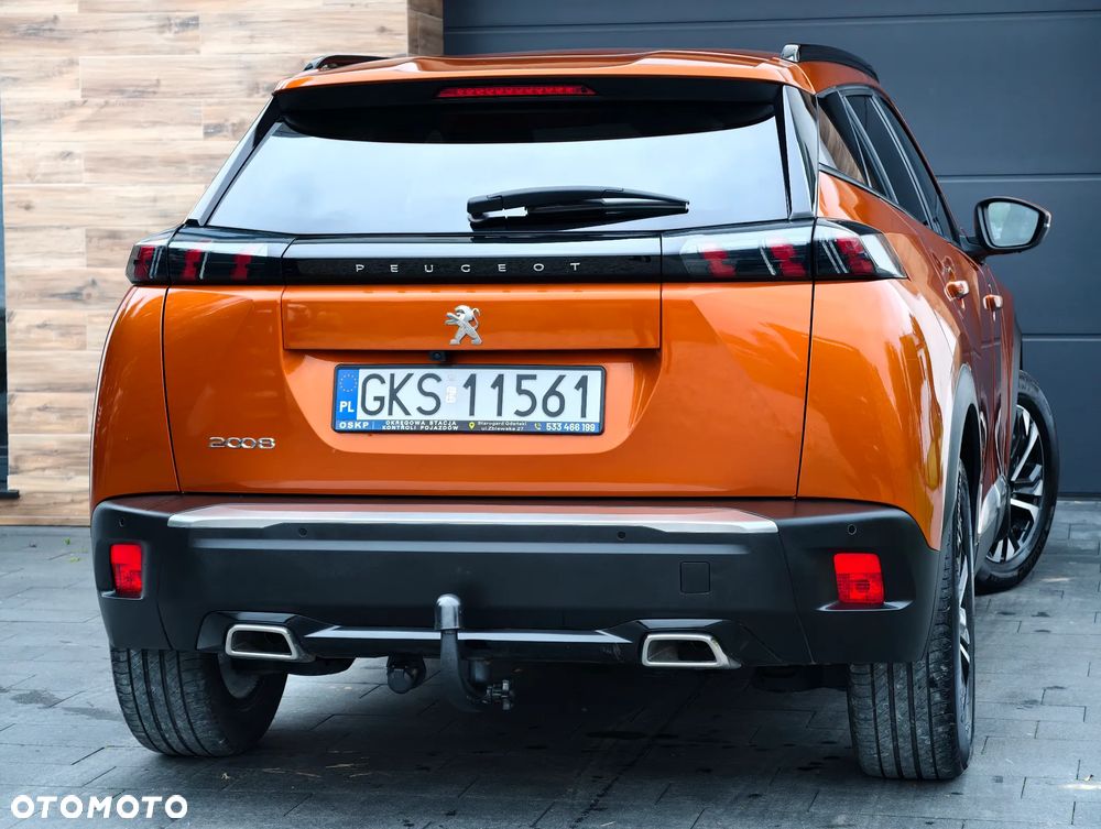Peugeot 2008 1.2 PureTech Allure S&S EAT8 - 28