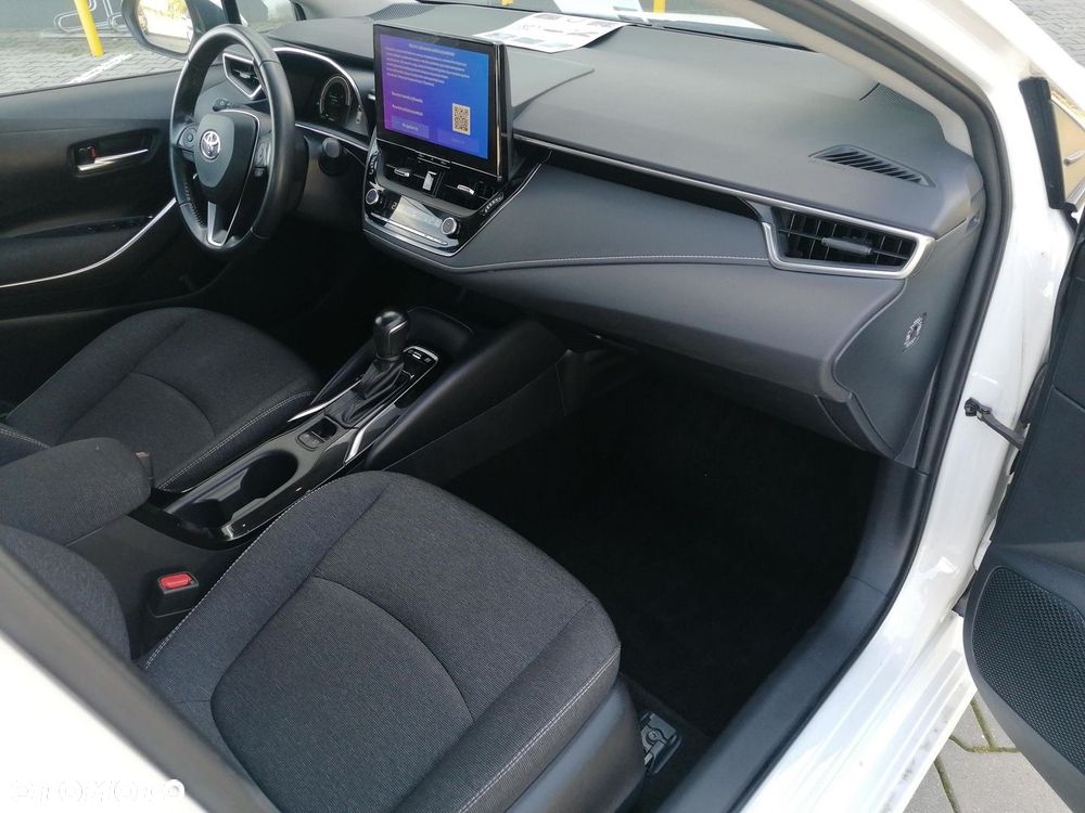 Toyota Corolla 1.8 Hybrid Comfort - 9