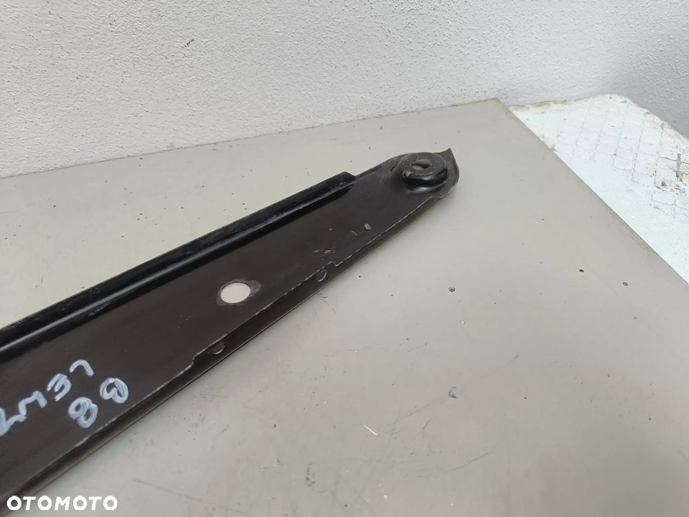 Wspornik Pasa Przedniego VW Passat B8 Mocowanie Lewe Lewy  uchwyt - 6
