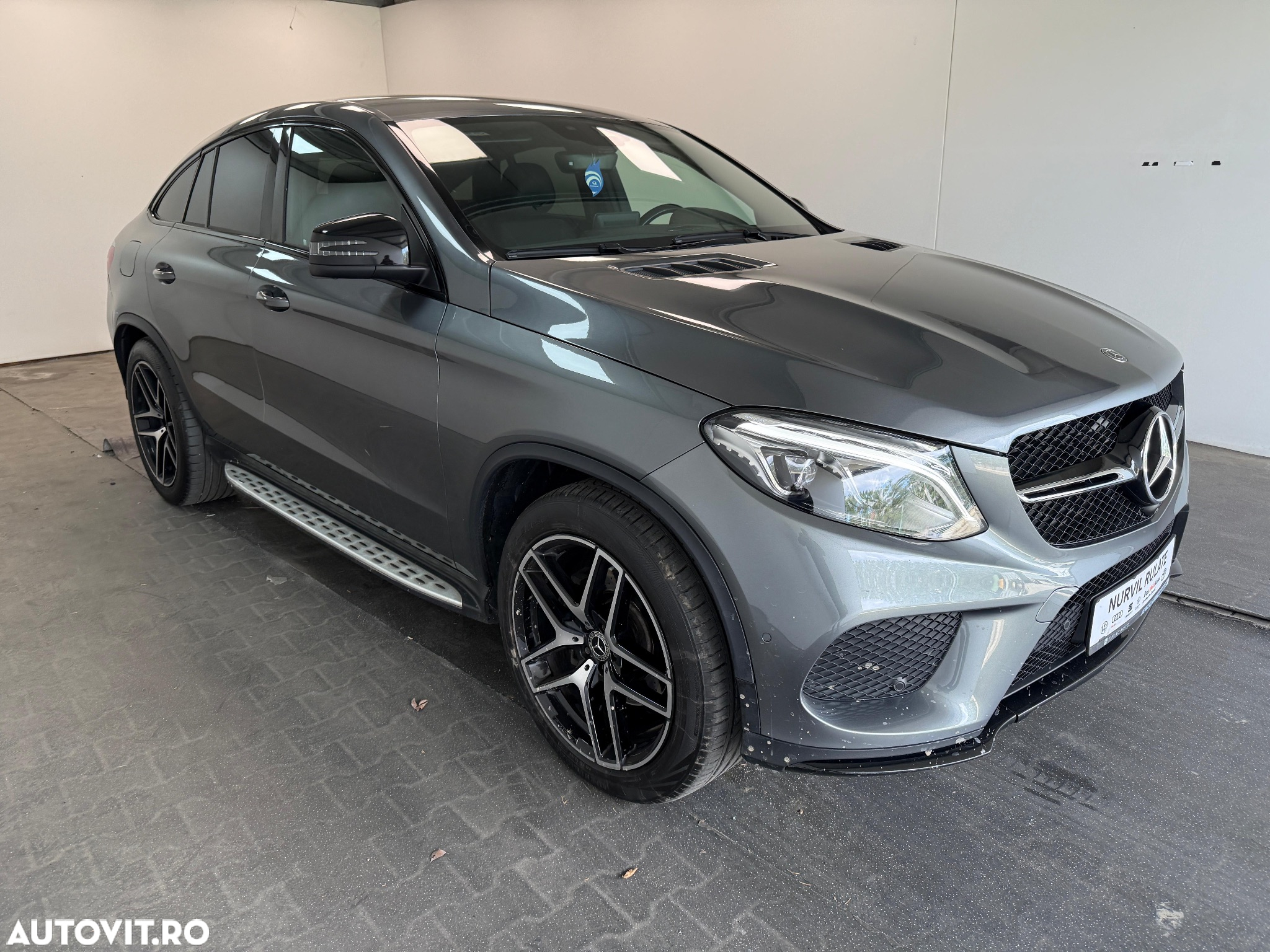 Mercedes-Benz GLE Coupe 350 d 4MATIC - 32