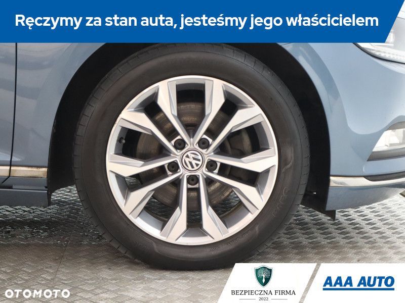 Volkswagen Passat Variant - 17