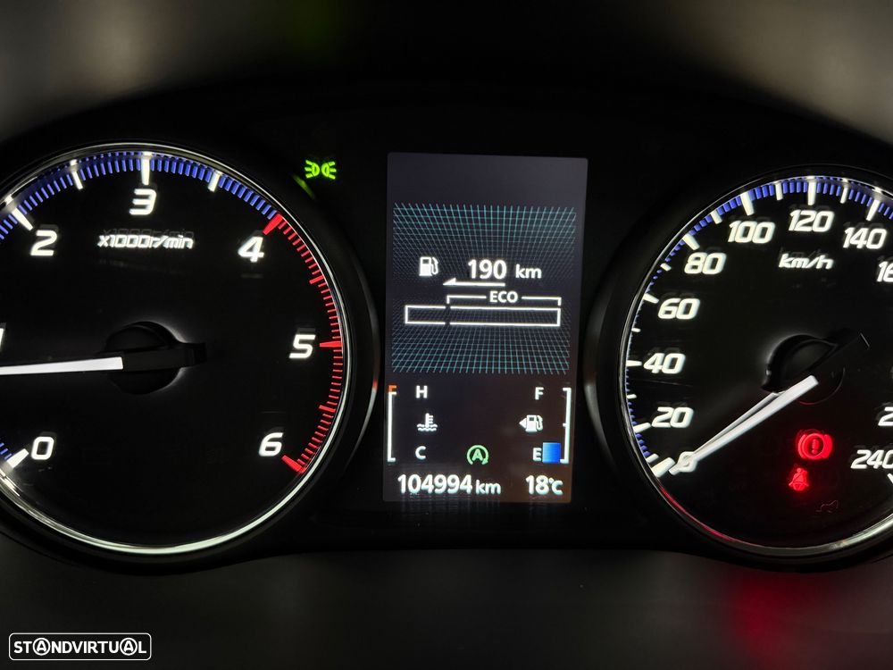 Mitsubishi Outlander 2.2 DI-D Instyle Navi Black Edition - 22