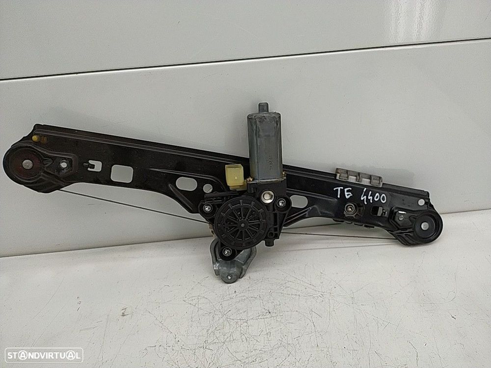Elevador Elect Tras Esq Mercedes-Benz C-Class T-Model (S203) - 1