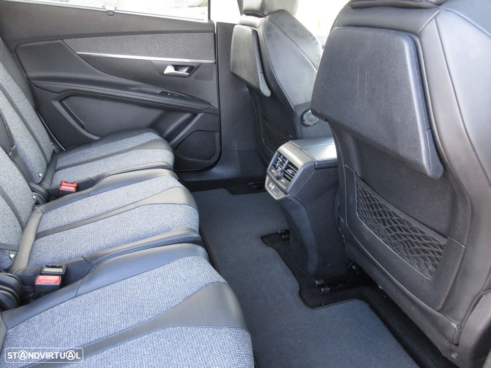 Peugeot 5008 BlueHDI 120 EAT6 Allure - 36