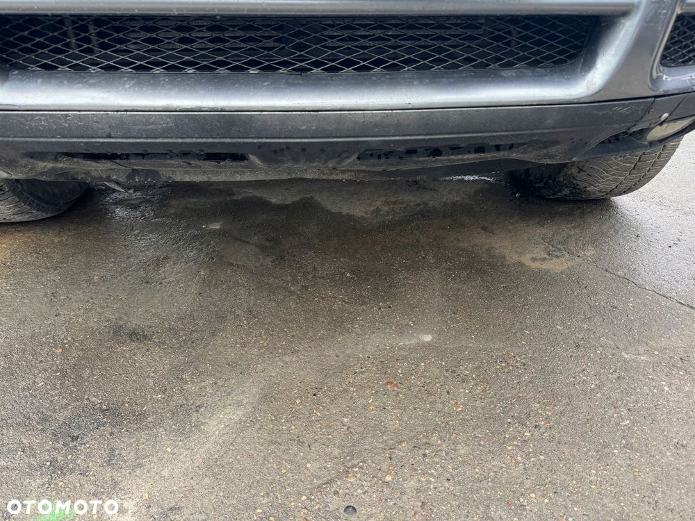 VW TOUAREG I ZDERZAK PRZÓD PRZEDNI LD7Z - 13