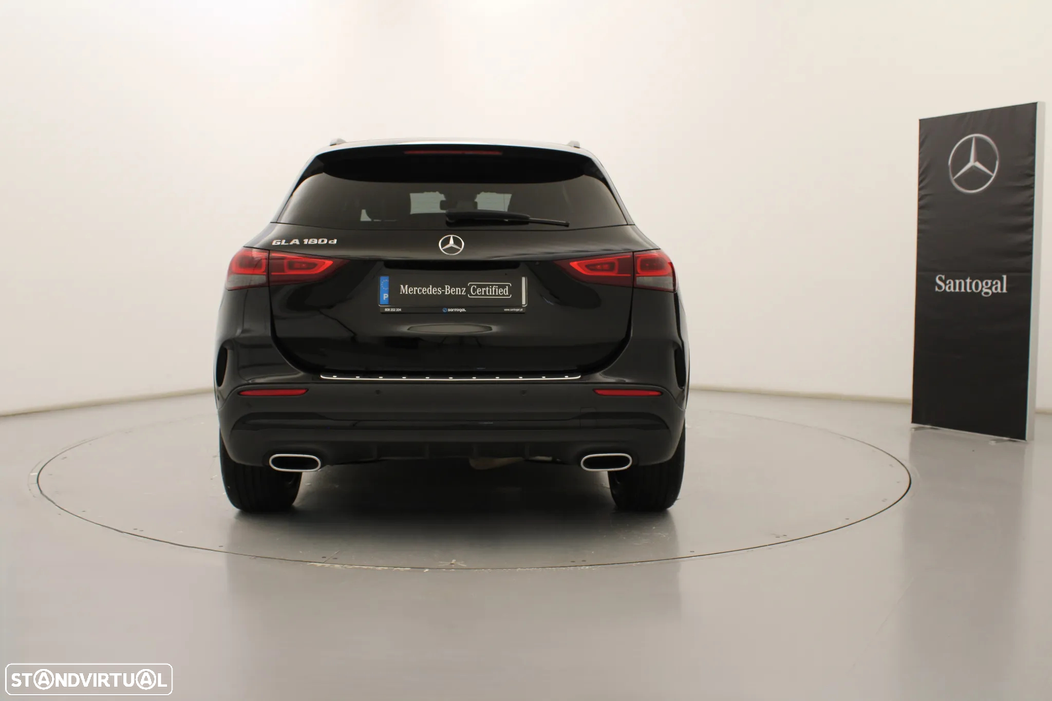 Mercedes-Benz GLA 180 d AMG Line - 8