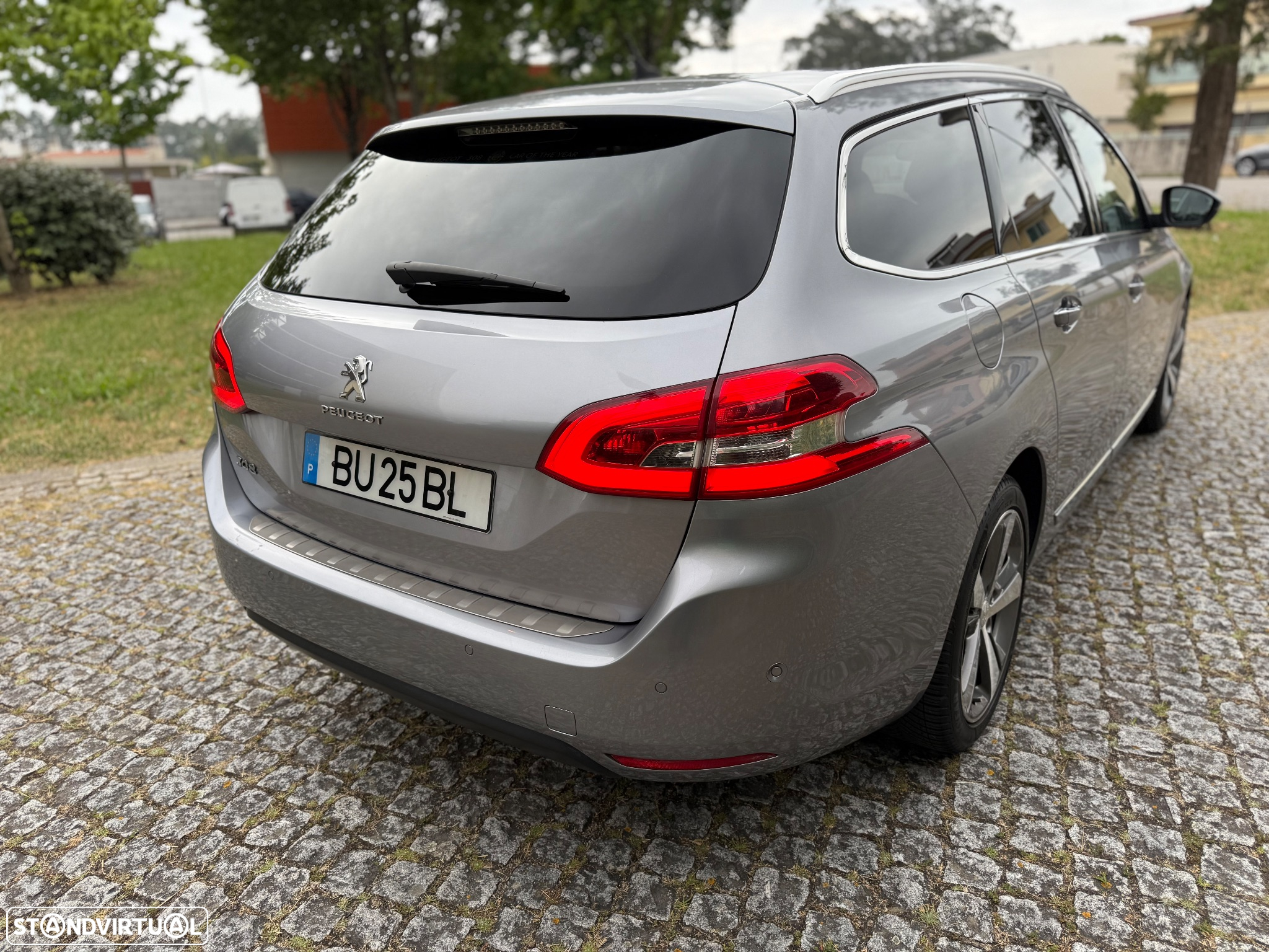 Peugeot 308 SW PureTech 130 EAT6 Stop & Start Allure - 18