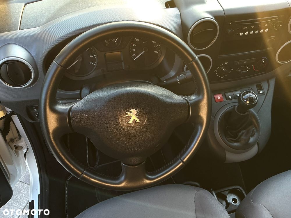 Peugeot Partner - 17