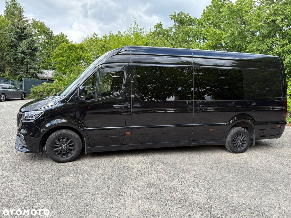 Mercedes-Benz Sprinter - 32