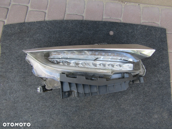 HONDA CIVIC X SEDAN LAMPA FUL LED PRAWA  17 21R