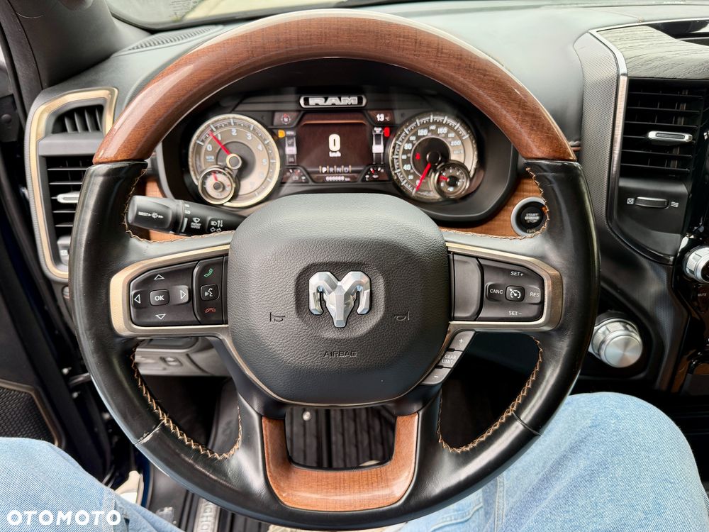 RAM 1500 5.7 Crew Cab Longbed Longhorn Chrome - 16