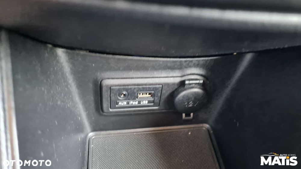 Kia Venga - 38