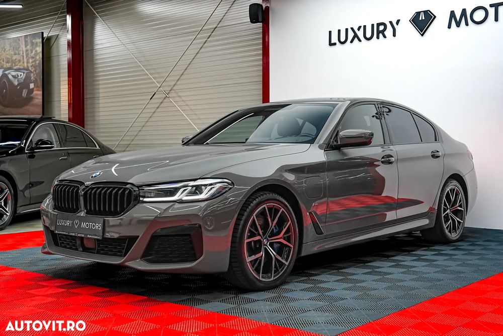 BMW Seria 5 530e Aut. M Sport Edition - 1