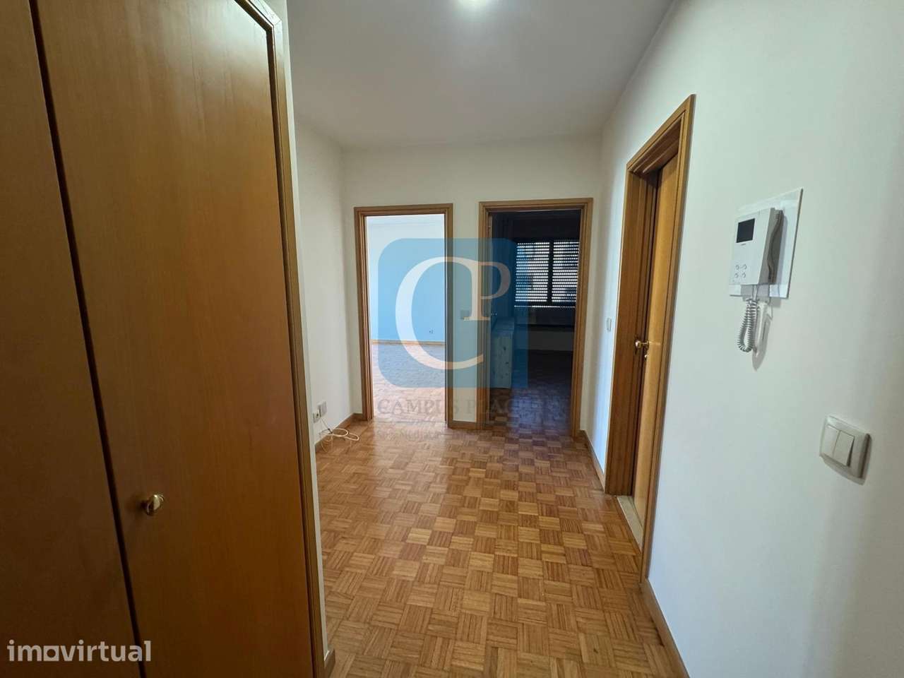 Apartamento T1Kit semi mobilado em Paranhos, Porto - Grande imagem: 2/19