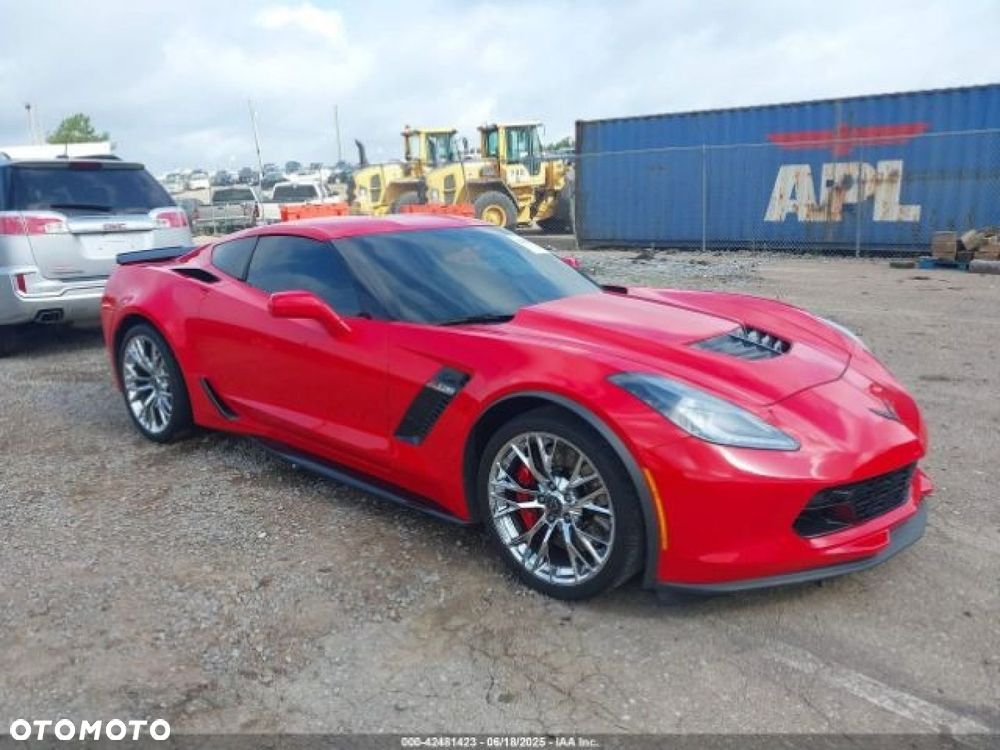 Chevrolet Corvette - 3