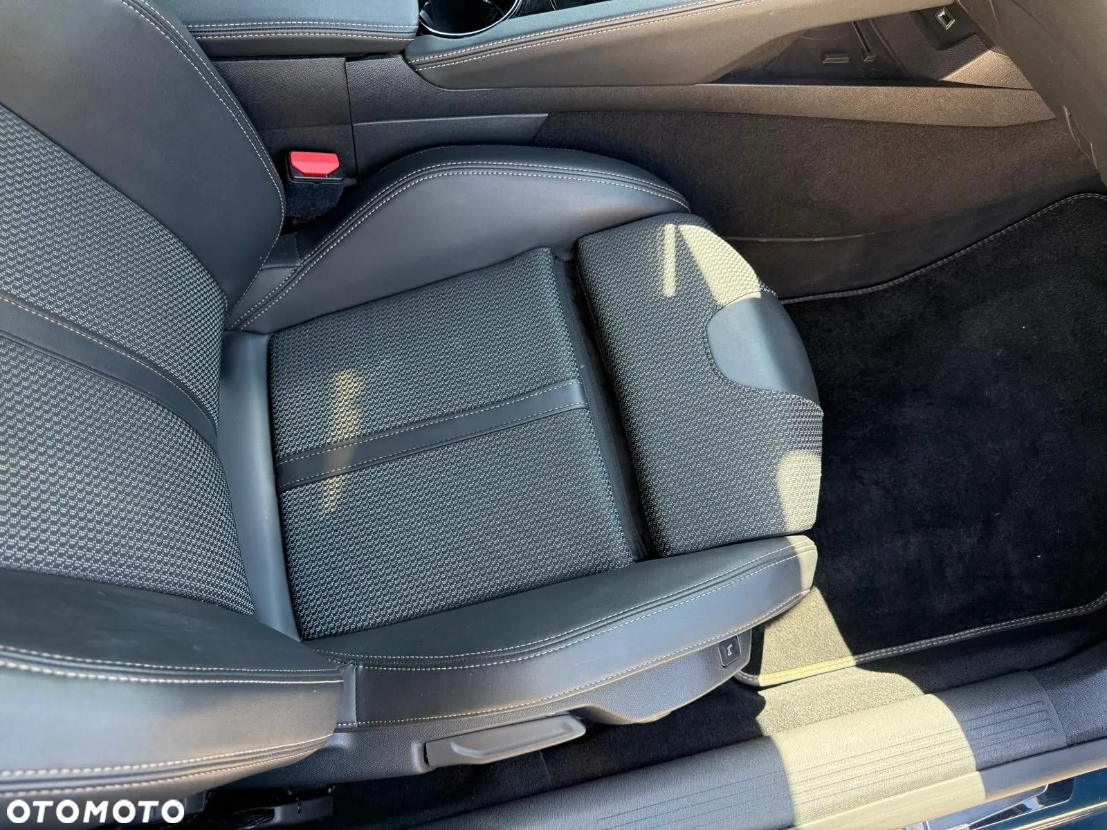 Peugeot 508 1.6 PureTech GT S&S EAT8 - 25
