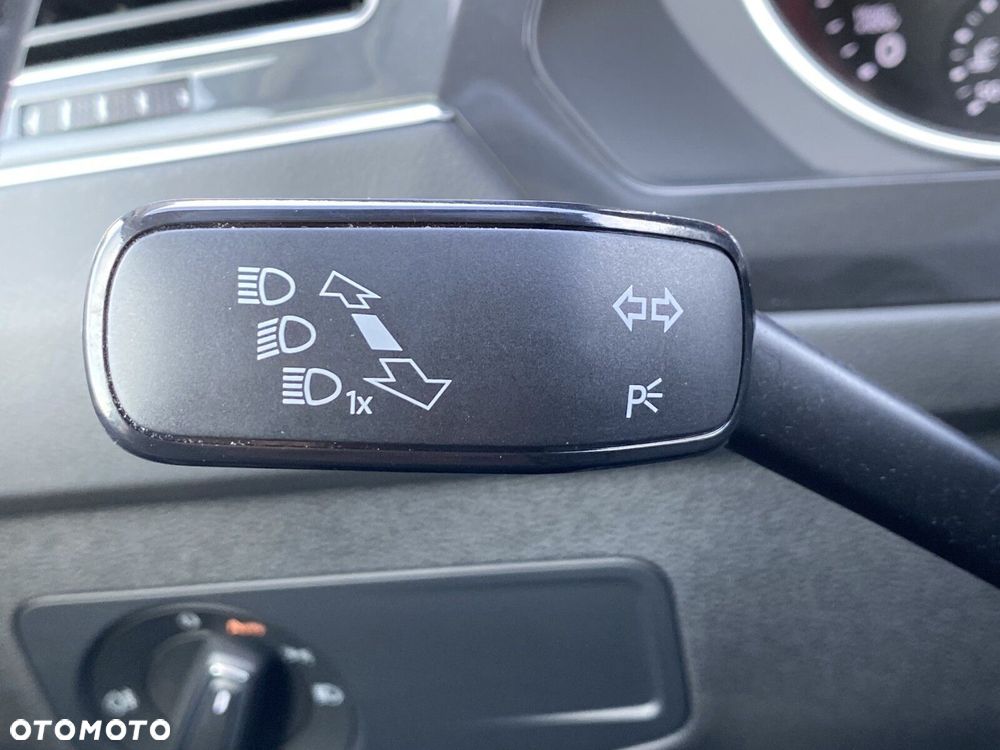 Volkswagen Tiguan - 31