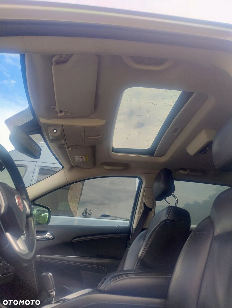 Fiat Freemont 2.0 Multijet Lounge AWD - 30