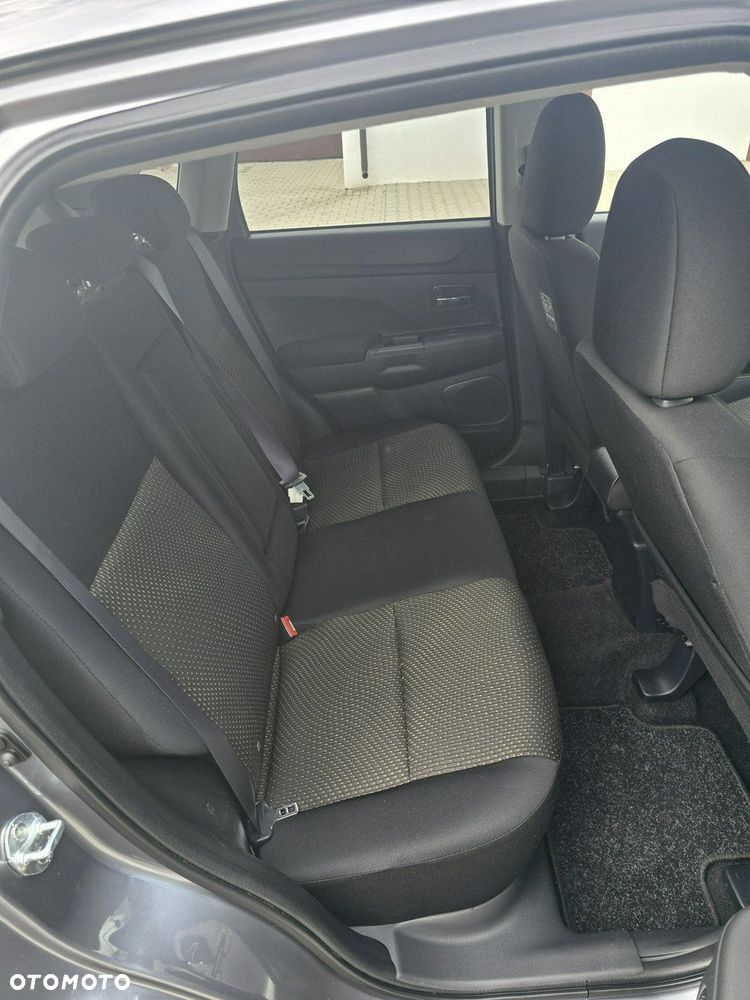 Mitsubishi ASX - 21
