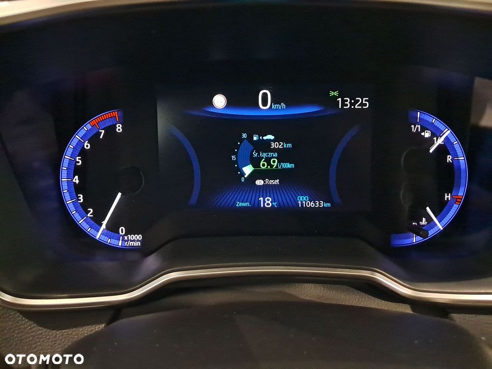 Toyota Corolla - 13