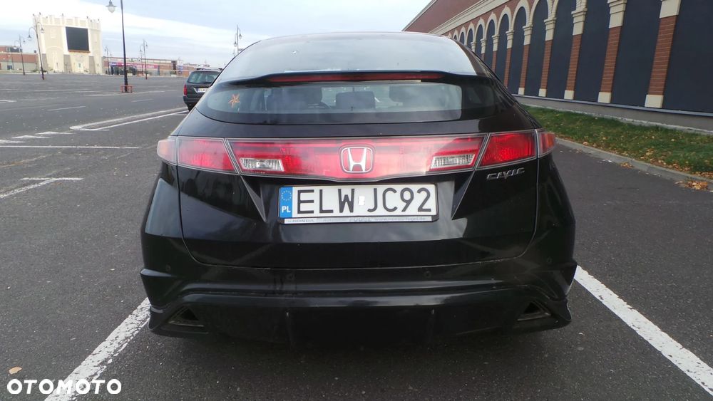 Honda Civic 2.2i-CTDi Comfort - 2