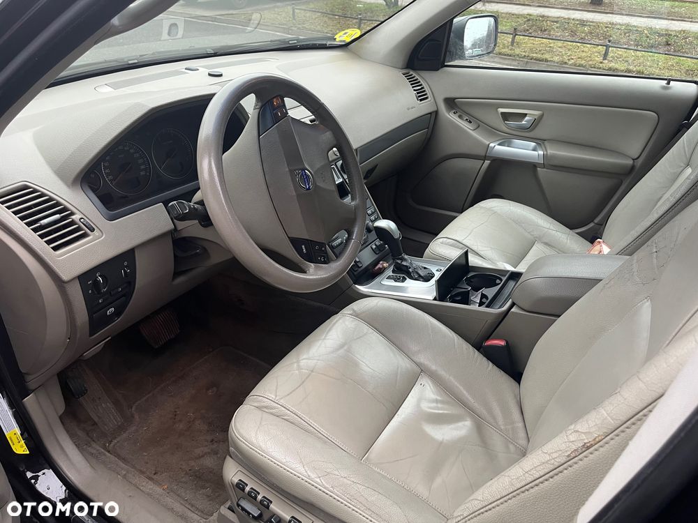 Volvo XC 90 - 5