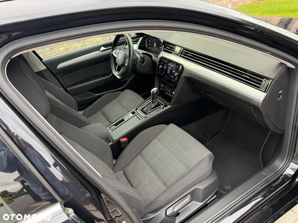 Volkswagen Passat 1.5 TSI EVO Comfortline DSG - 9