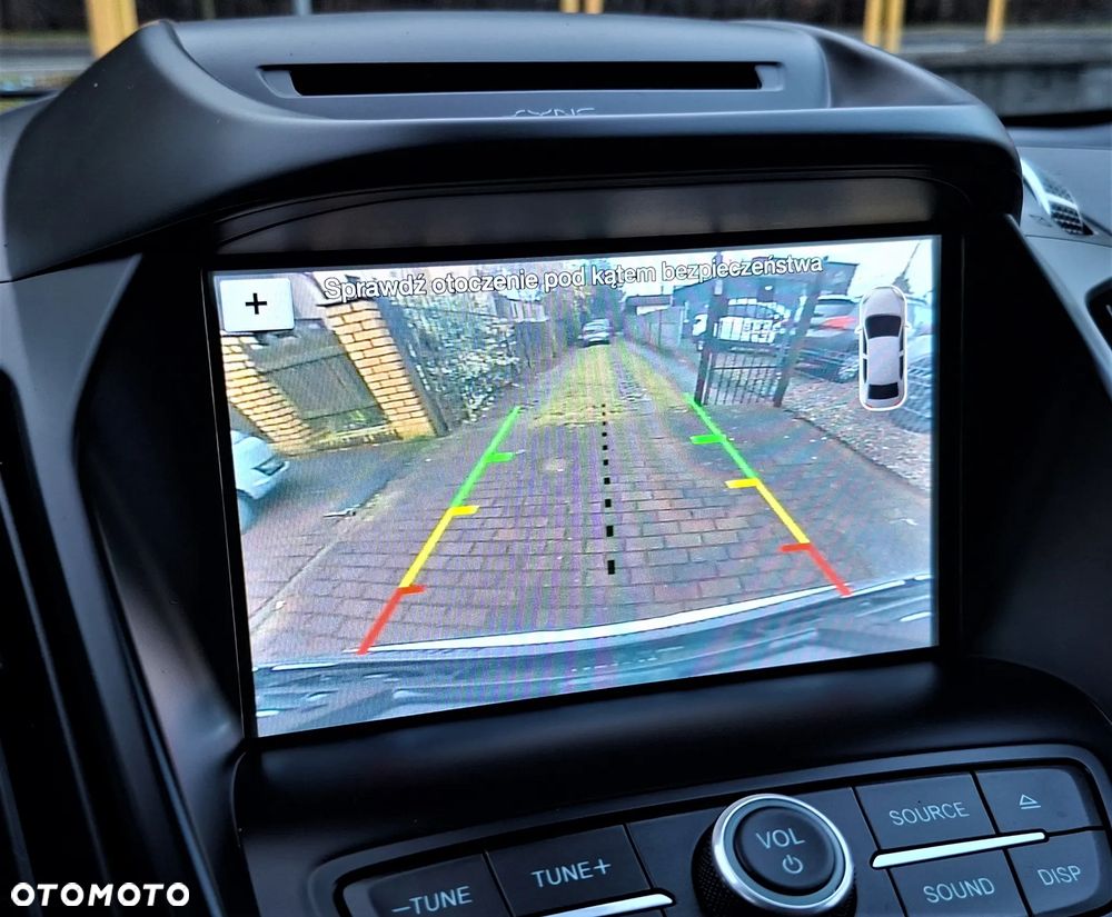 Ford Kuga 2.0 TDCi 2x4 Titanium - 27