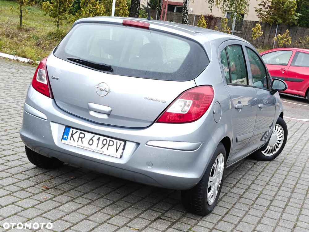 Opel Corsa 1.2 16V Cosmo - 1