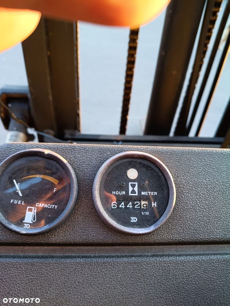 Toyota - 22