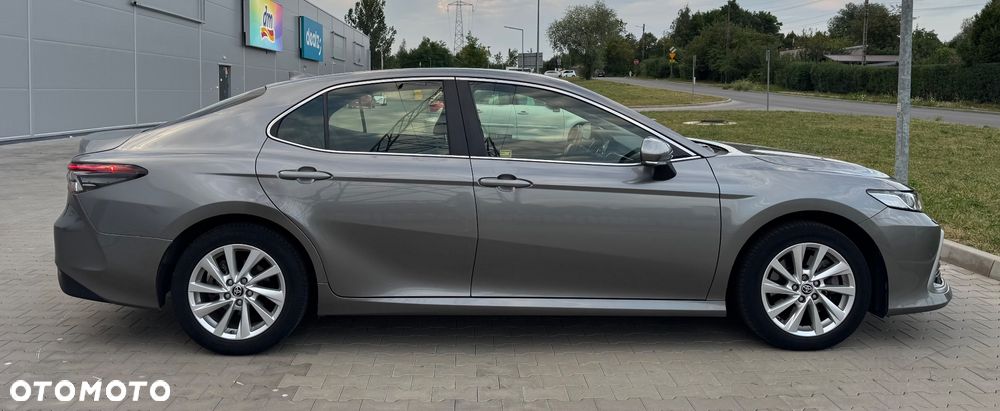 Toyota Camry 2.5 Hybrid Comfort CVT - 10
