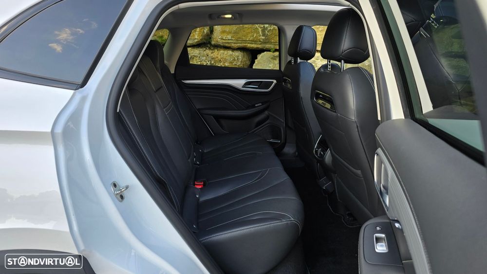 MG Marvel R 70 kWh Luxury - 48