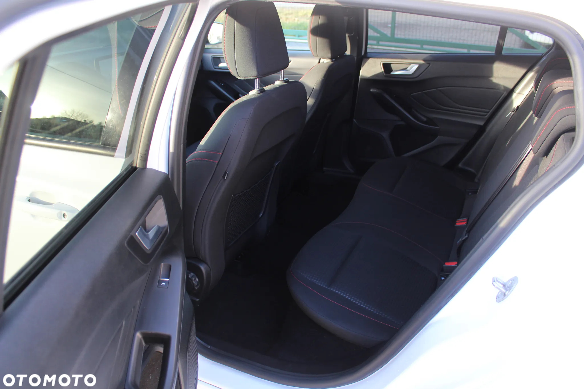 Ford Focus 2.0 EcoBlue ST-Line - 21