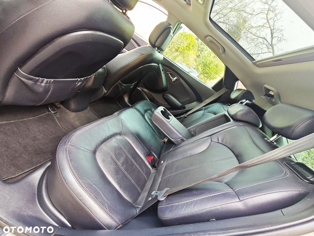 Hyundai ix35 2.0 CRDi 4WD Premium - 24