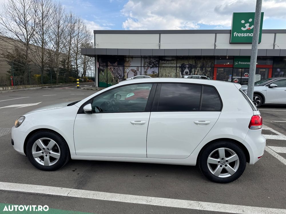 Volkswagen Golf 1.6 TDI DPF Comfortline - 6