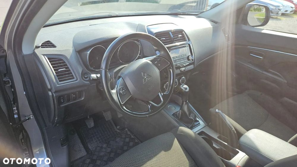 Mitsubishi ASX 1.6 2WD Comfort Edition - 11