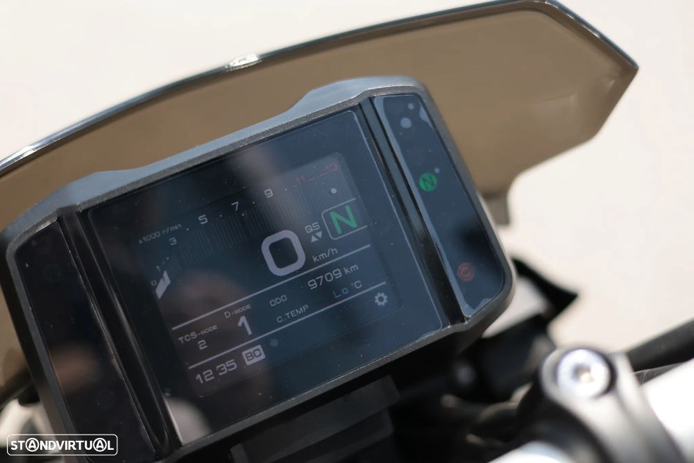 Yamaha MT-09 Akrapovic - 4