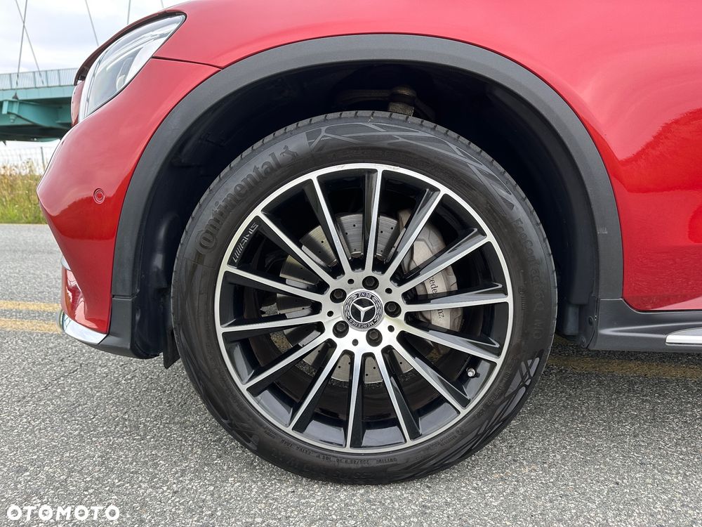 Mercedes-Benz GLC - 35