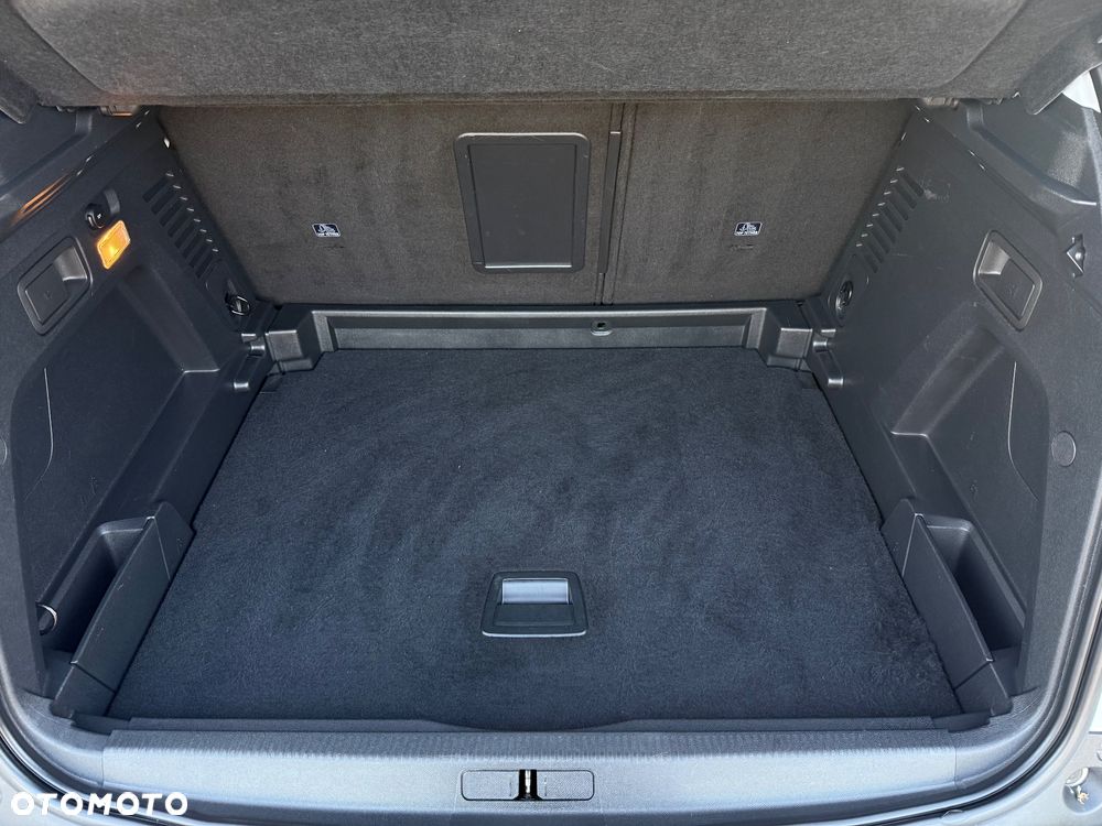 Peugeot 3008 BlueHDi 180 Stop & Start EAT8 Allure - 39
