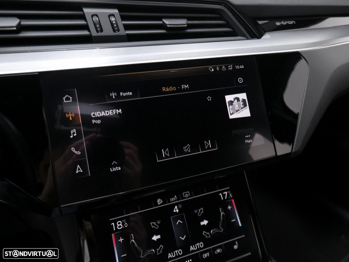 Audi e-tron 50 quattro S line - 22