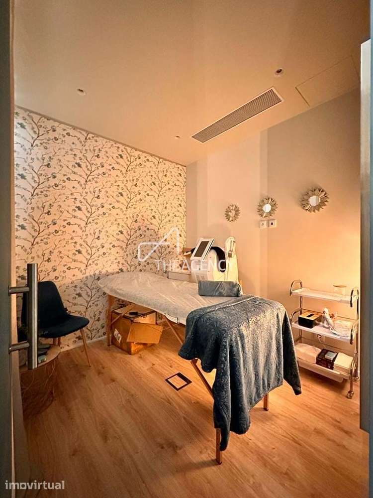 Loja para Venda – Localização Prestigiada em Cascais - Grande imagem: 4/9