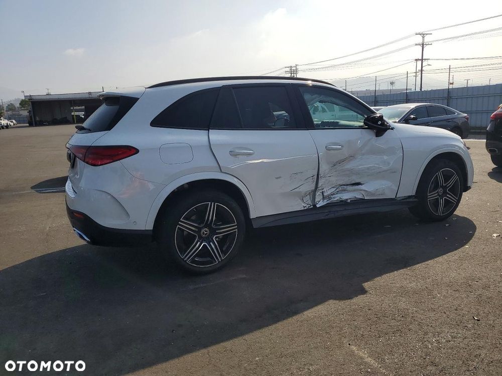 Mercedes-Benz GLC 300 mHEV 4-Matic AMG Line - 3