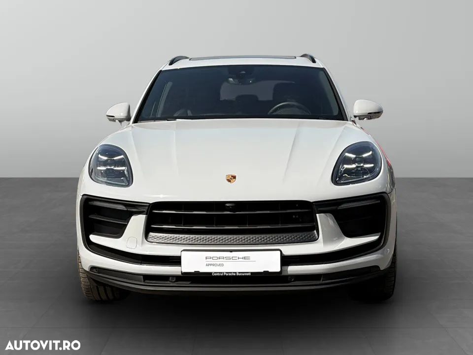 Porsche Macan Standard - 8